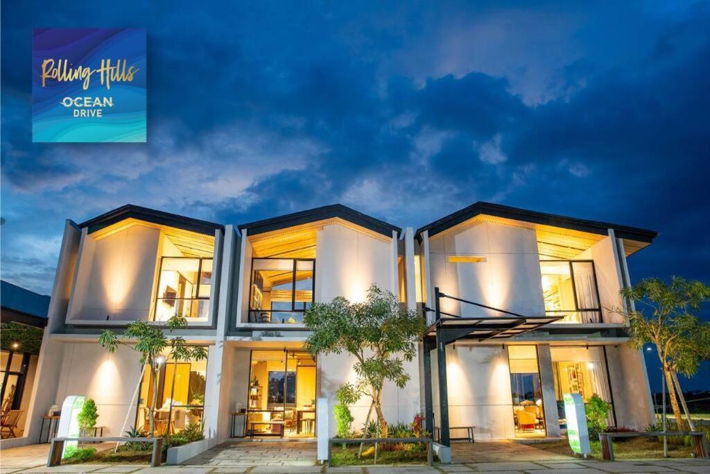 Villa Rolling Hills Depan Trans Mall 마카사르 외부 사진